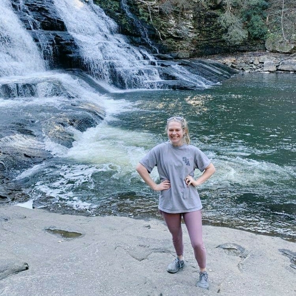 Meet your Posher, Montana - Picture 1 of 1